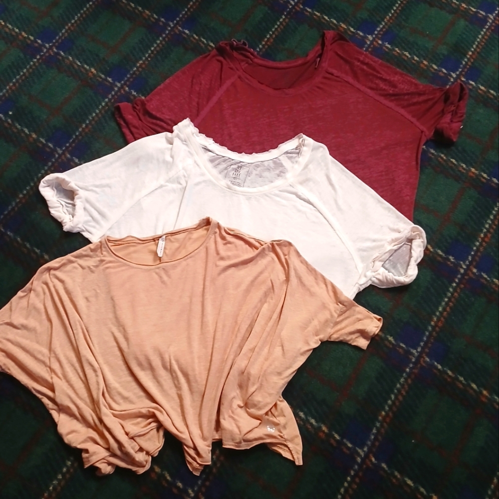 We the free and fp movement shirt bundle.White and maroon SMALL. Tan XS